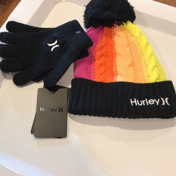Hurley Other - NWT Hurley hat and gloves set